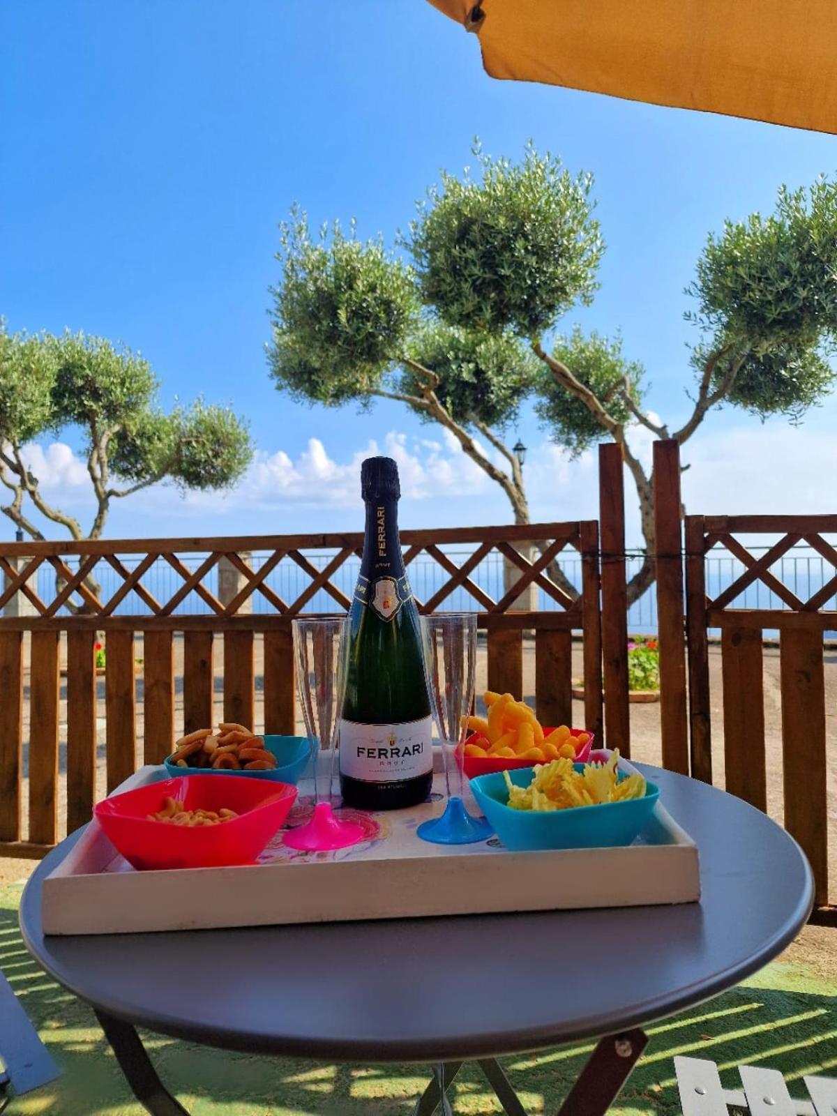 Ferienwohnung Casale I Tre Diamanti Massa Lubrense Exterior foto